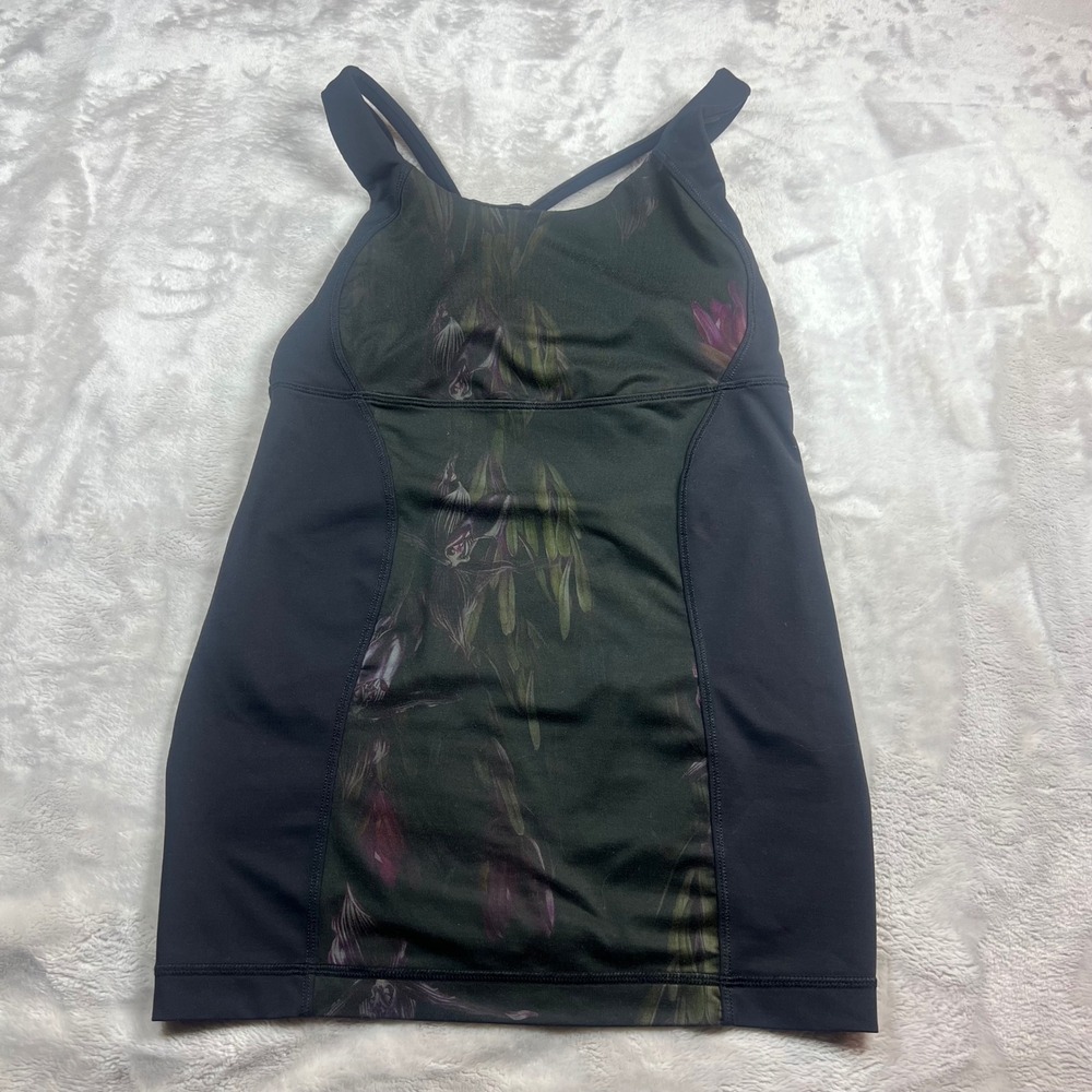 Lululemon Women's Size 4 Small Tank Top Black Floral Strappy Back Built-in Bra